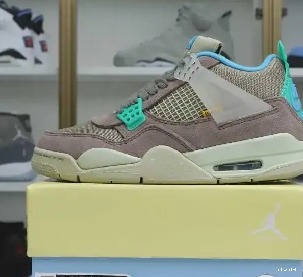 LA RETRO 'TAUPE AIR HAZE' JORDAN 4 X UNION 0519